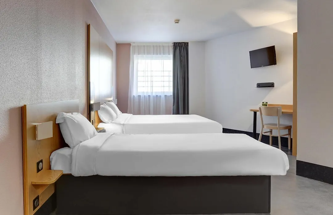 B&B HOTEL Reims Centre Gare-1