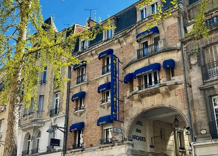 Des ArcadesHotel Reims