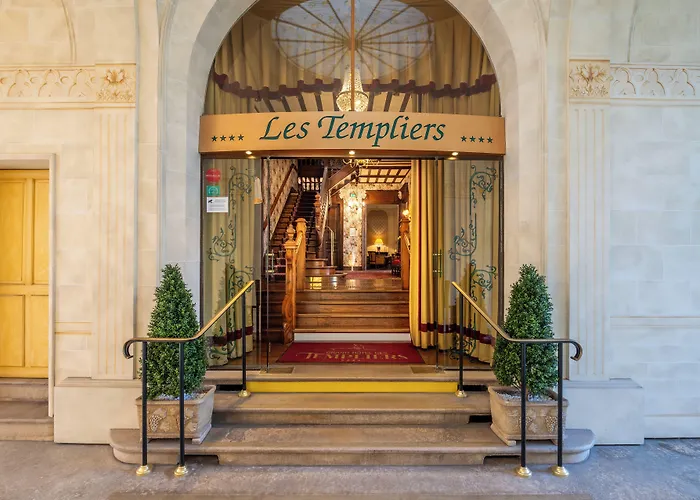 Grand Hôtel Des Templiers Reims
